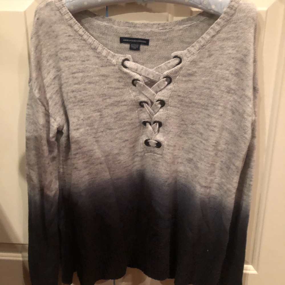 American Eagle Sweater